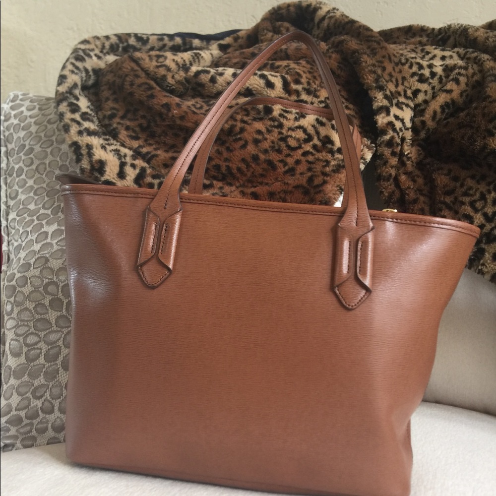 JUST REDUCED🔥RALPH LAUREN PURSE 💞💥☄️LIKE NEW💞